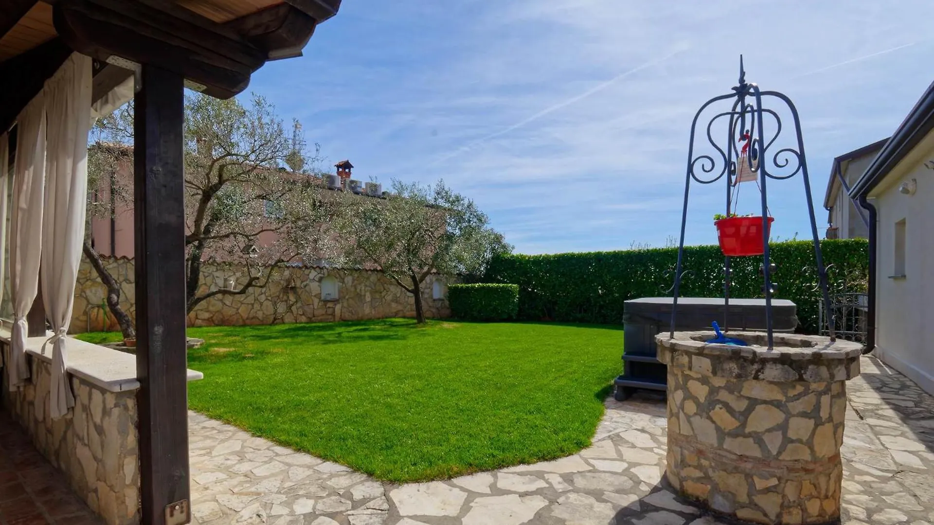 Apartments Sunliving By Rent Istria Vilanija