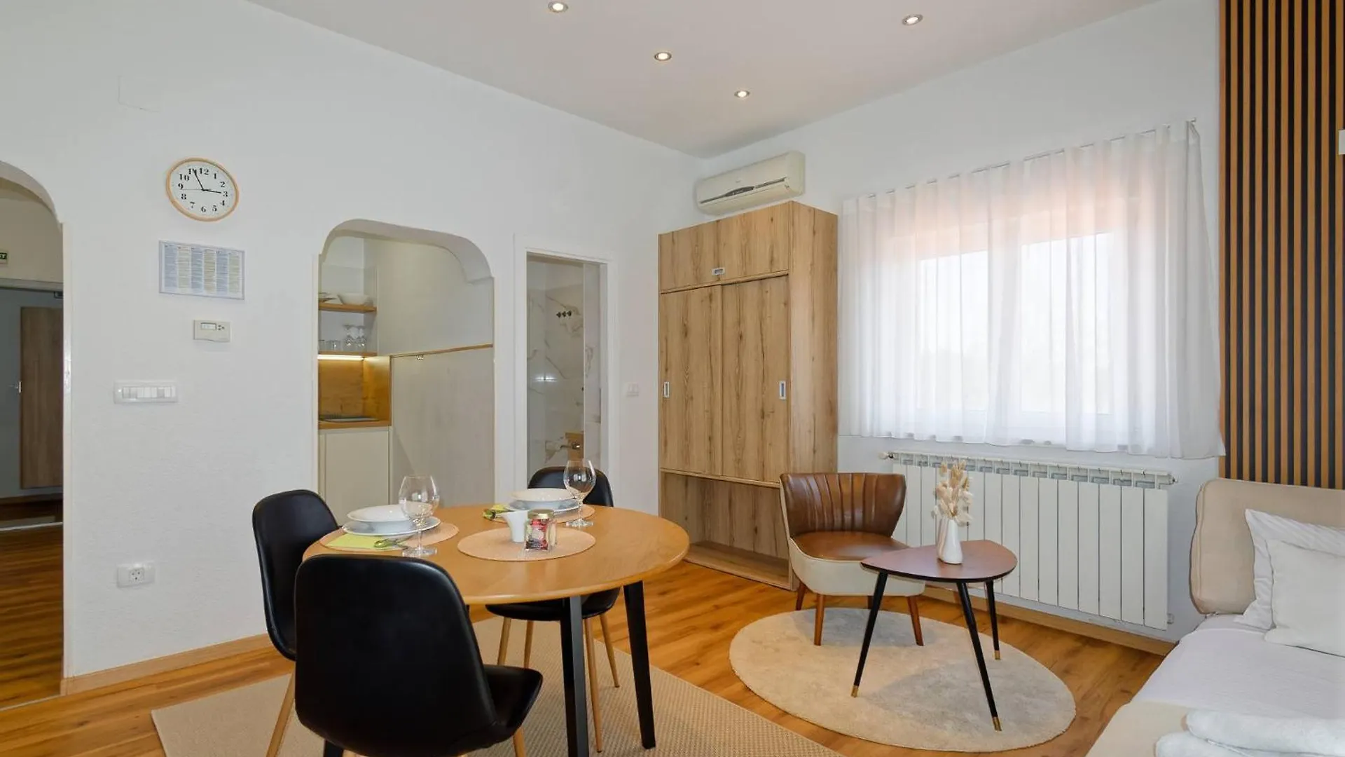 Apartments Sunliving By Rent Istria Vilanija Kroatië