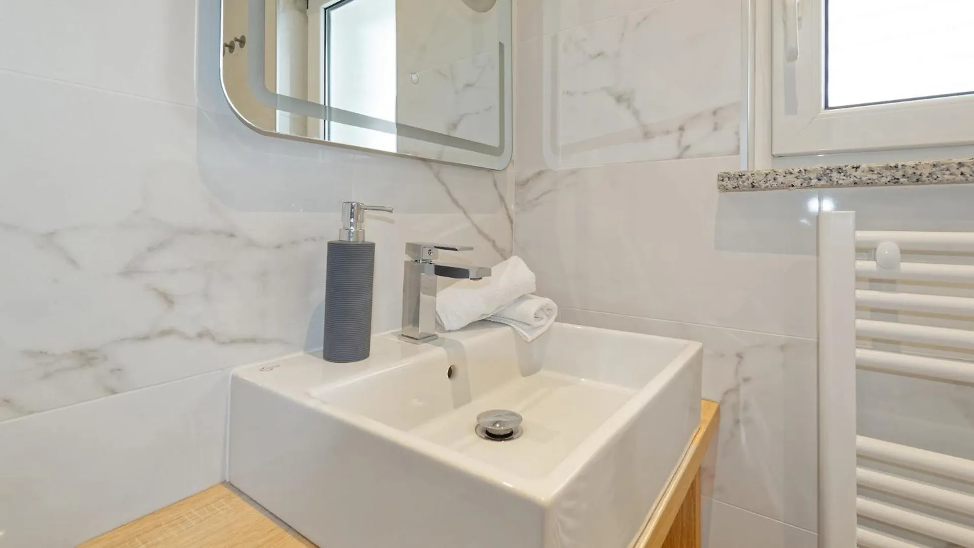 Apartments Sunliving By Rent Istria Vilanija